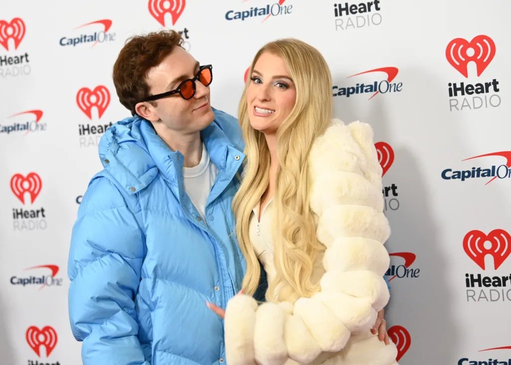 Bebê de Meghan Trainor nasceu 'graças à supermulher substituta'