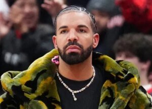 TORONTO, ON - NOVEMBER 2: Drake watches on as the Sacramento Kings play the Toronto Raptors during the second half of their basketball game at the Scotiabank Arena on November 2, 2024 in Toronto, Ontario, Canada. NOTE TO USER: User expressly acknowledges and agrees that, by downloading and/or using this Photograph, user is consenting to the terms and conditions of the Getty Images License Agreement.