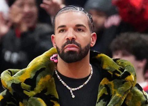 TORONTO, ON - NOVEMBER 2: Drake watches on as the Sacramento Kings play the Toronto Raptors during the second half of their basketball game at the Scotiabank Arena on November 2, 2024 in Toronto, Ontario, Canada. NOTE TO USER: User expressly acknowledges and agrees that, by downloading and/or using this Photograph, user is consenting to the terms and conditions of the Getty Images License Agreement.